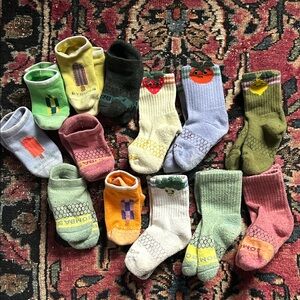 Bundle of (13) Junior Bombas Socks